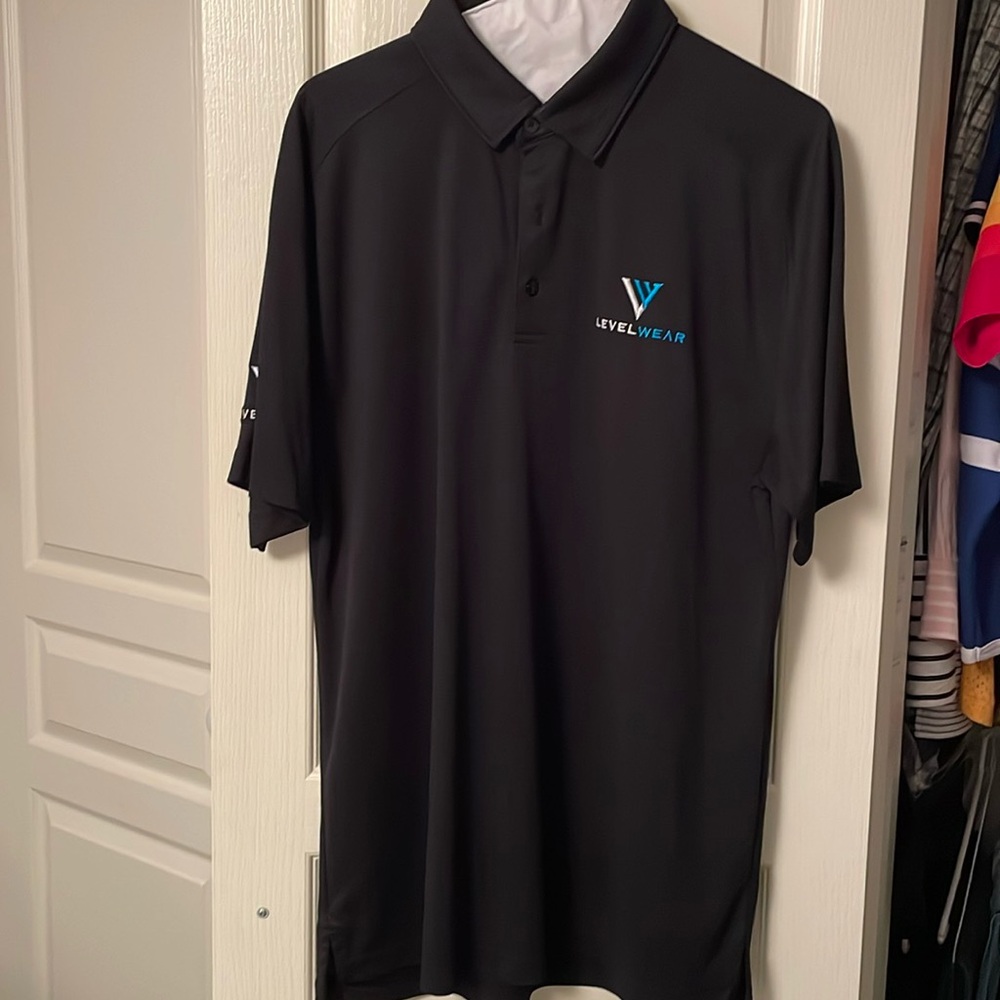 LevelWear men’s golf shirt